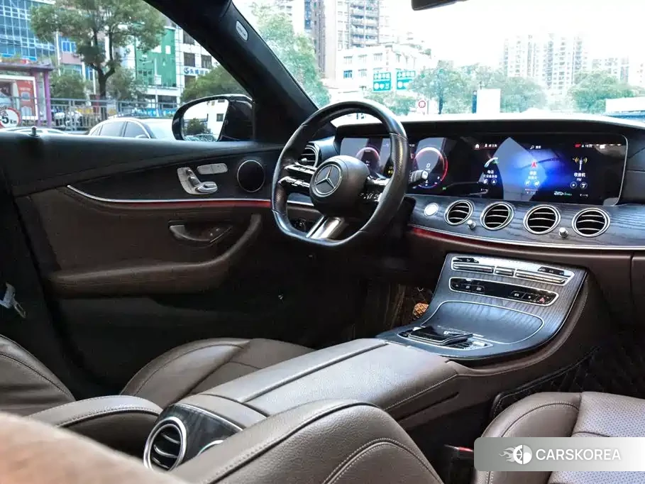 Mercedes-Benz E-Class 2022 Черный из Китая, фото 6