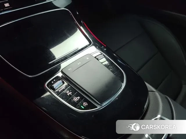 Mercedes-Benz E-Class W213 2023 Черный из Кореи, фото 6