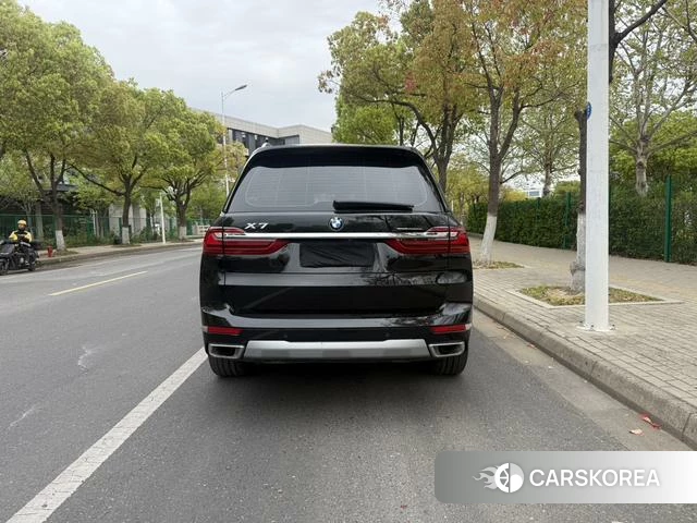 BMW X7 2021 Черный из Китая, фото 6