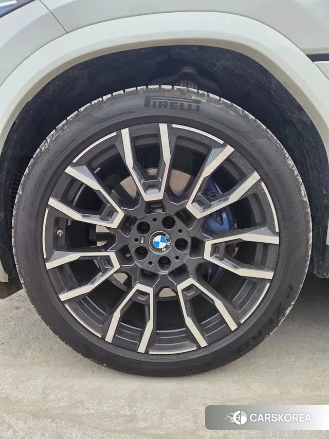 BMW X6 (G06) 2025 Белый из Кореи, фото 6