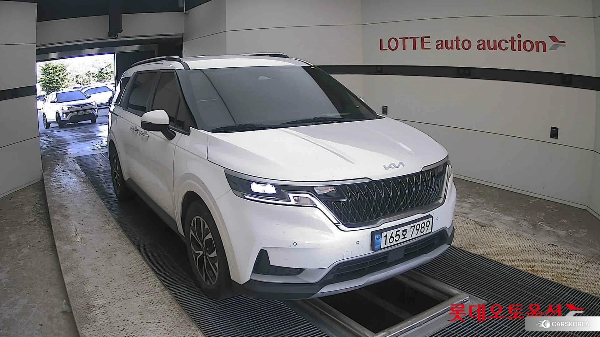 Kia Carnival 2022 Snow White Pearl (optional) из Кореи, фото 6