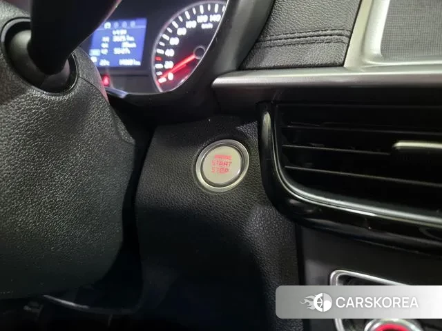 Kia The New K5 2nd generation 2018 Белый из Кореи, фото 6