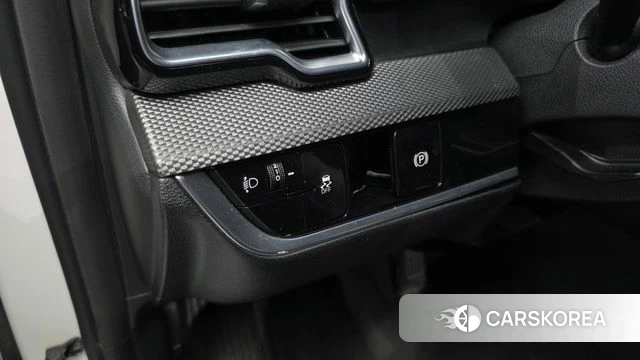 Kia Sportage 5th Generation 2022 Белый из Кореи, фото 6