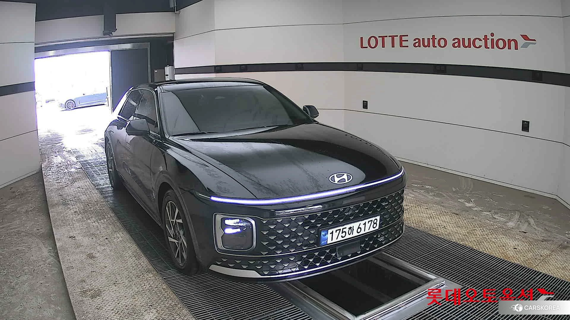 Hyundai Grandeur Hybrid 2023 Abyss Black Pearl из Кореи, фото 6