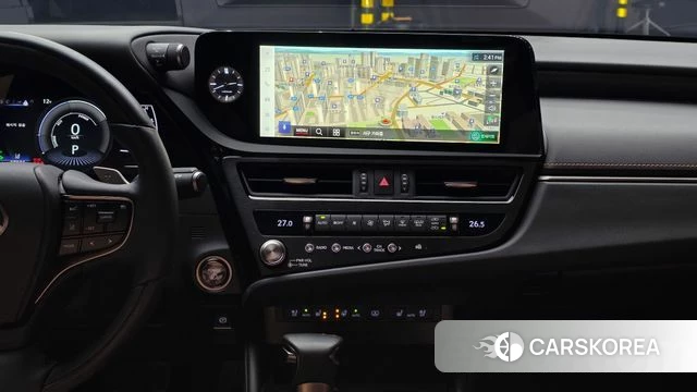 Lexus ES300h 7th generation 2024 Черный из Кореи, фото 6