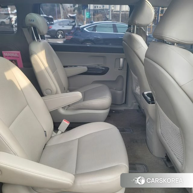 Kia The New Carnival 2020 Черный из Кореи, фото 6