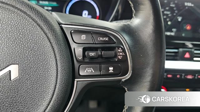 Kia Niro Plus 2022 Белый из Кореи, фото 6