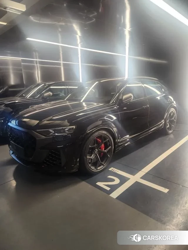 Audi RSQ8 (4M) 2025 Черный из Кореи, фото 6