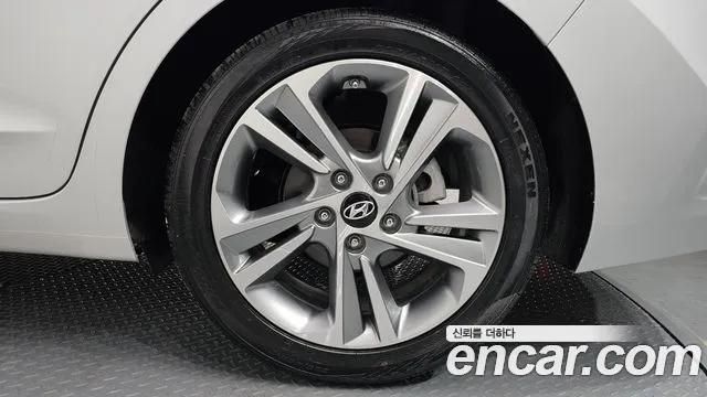 Hyundai Avante AD id 2629531 из Кореи 6