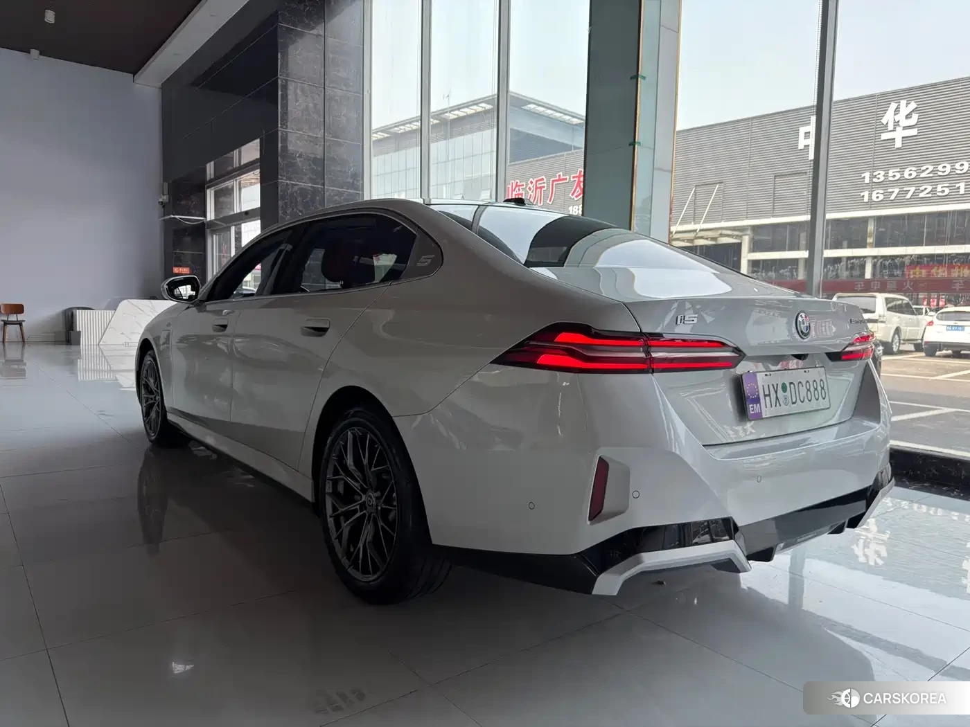 BMW i5 2025 Белый из Китая, фото 6