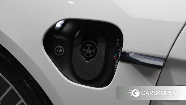 Porsche Taycan 2021 Белый из Кореи, фото 6