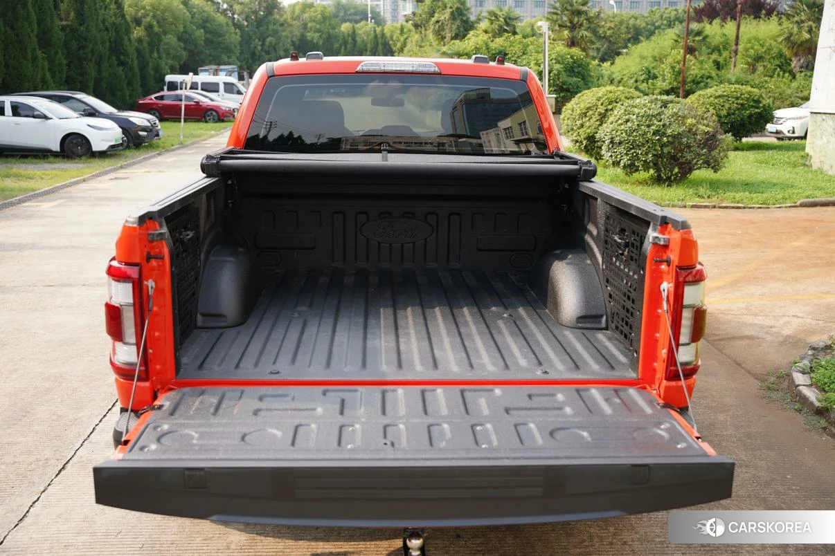 Ford F-150 Raptor 2023 Оранжевый из Китая, фото 6