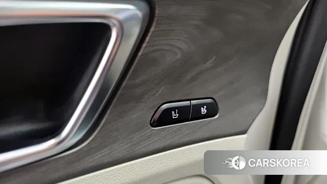 Kia Sportage 5th Generation Hybrid 2023 Белый из Кореи, фото 6