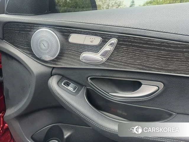 Mercedes-Benz Class C 2021 Красный из Китая, фото 6