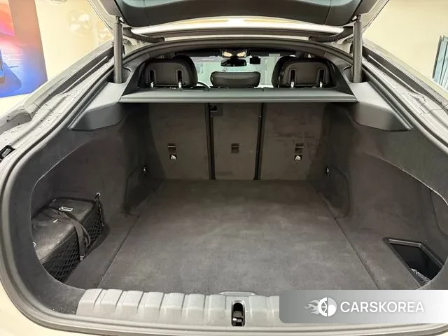 BMW i4 2025 Белый из Кореи, фото 6