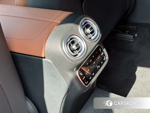 Mercedes-Benz GLC 2023 Синий из Китая, фото 6