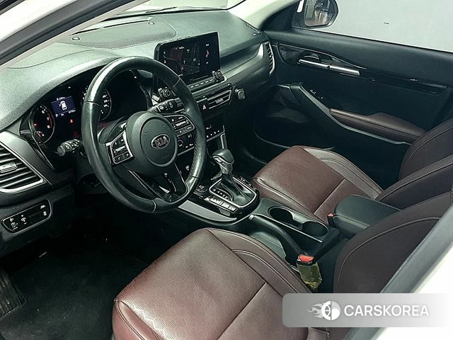 Kia Seltos 2020 Белый из Кореи, фото 6