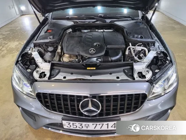 Mercedes-Benz E-Class W213 2019 Серый из Кореи, фото 6