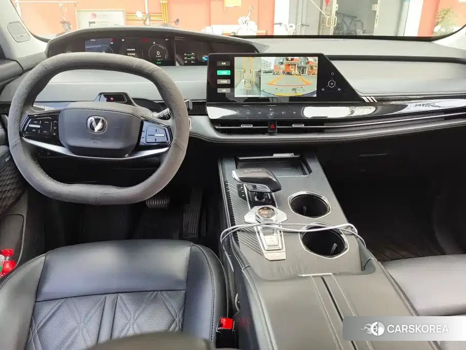 Chang'an UNI-K Smart iDD 2023 Белый из Китая, фото 6