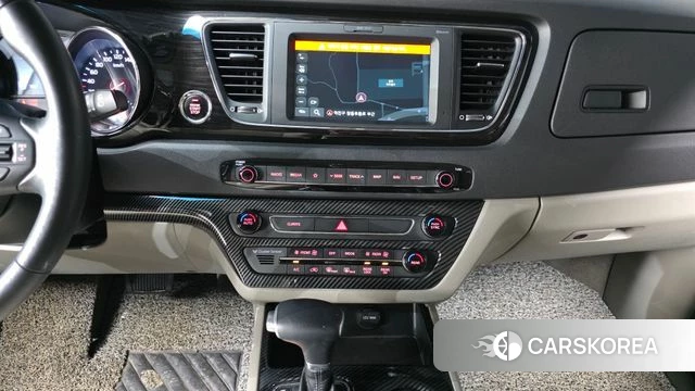 Kia The New Carnival 2018 Белый из Кореи, фото 6