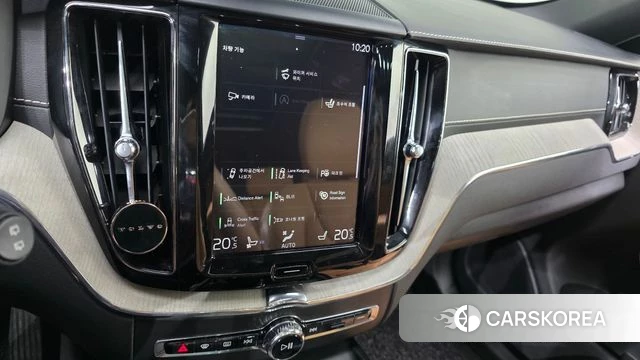 Volvo XC60 second Generation 2019 Белый из Кореи, фото 6
