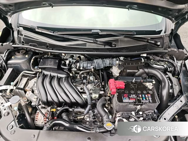 Nissan Xuan Yi 2024 Темно-серый из Китая, фото 6