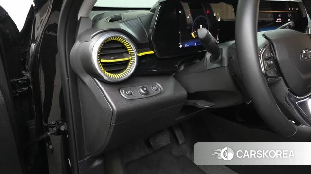 Chevrolet (GM Daewoo) Trax Crossover 2025 Черный из Кореи, фото 6