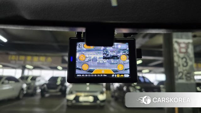 Toyota Prius 4th Generation 2018 Белый из Кореи, фото 6