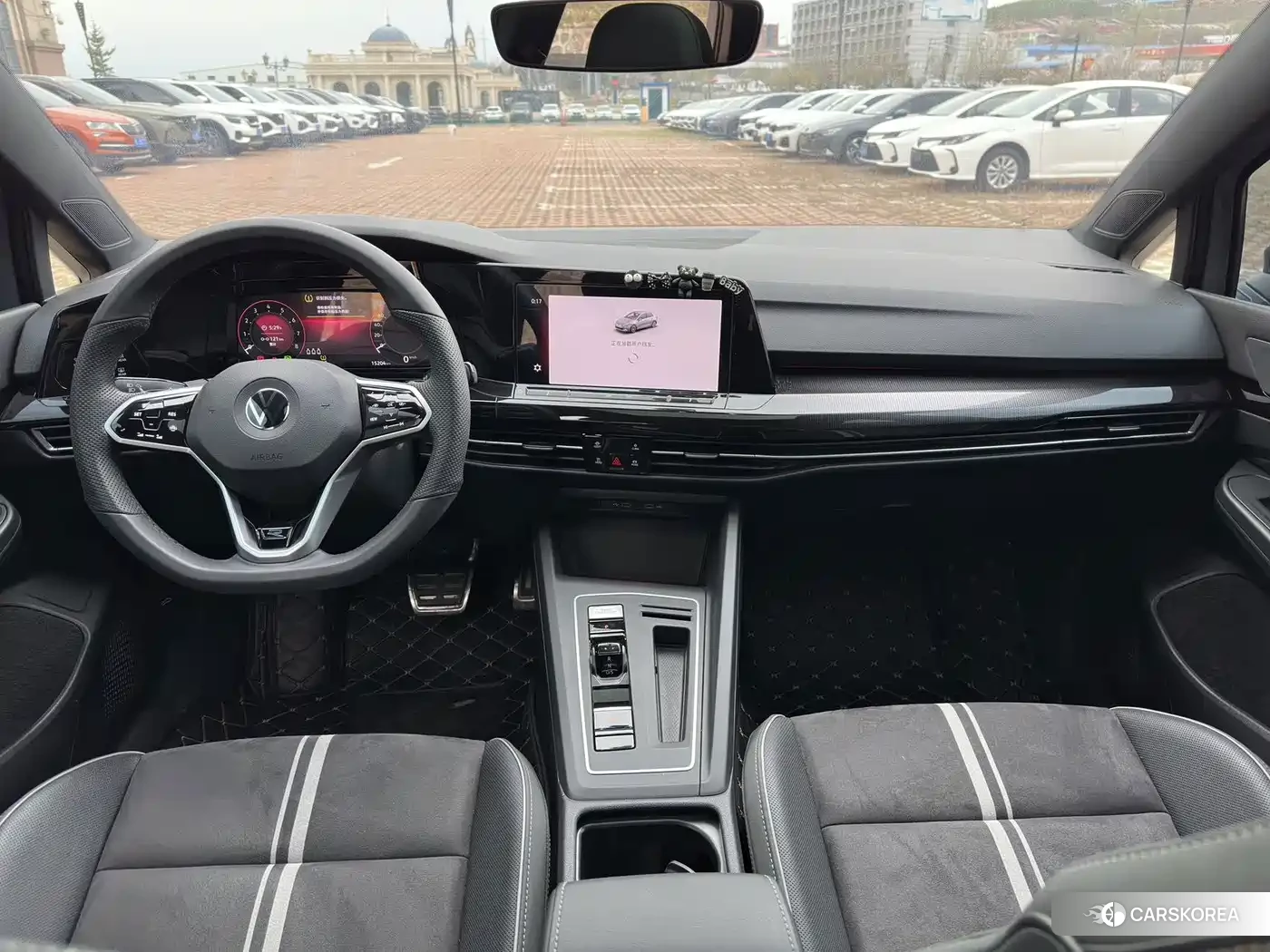 Volkswagen Golf 2023 Silver/gray из Китая, фото 6