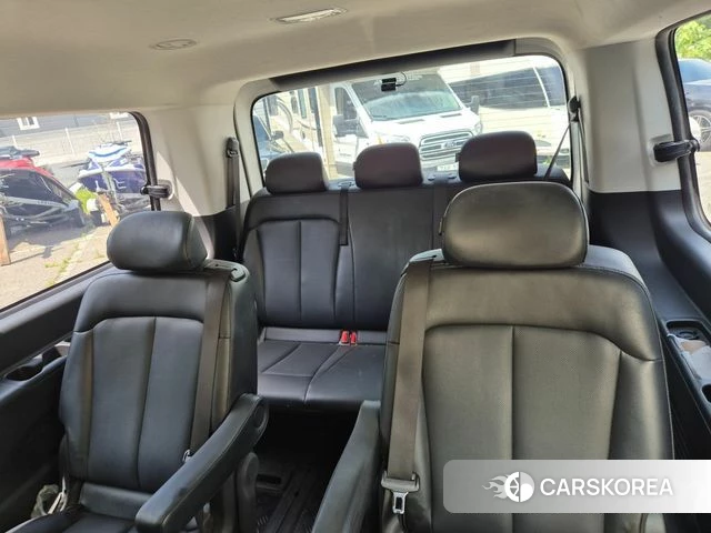 Hyundai Staria 2021 Белый из Кореи, фото 6