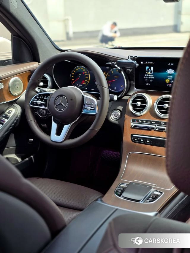 Mercedes-Benz GLC 2022 Белый из Китая, фото 6