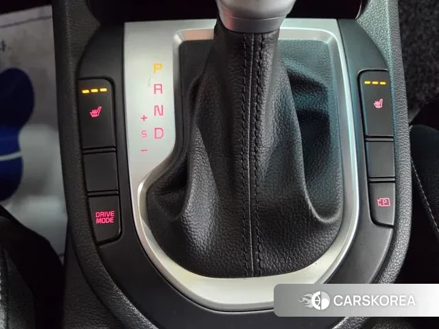 Kia The New K3 2nd generation 2023 Черный из Кореи, фото 6