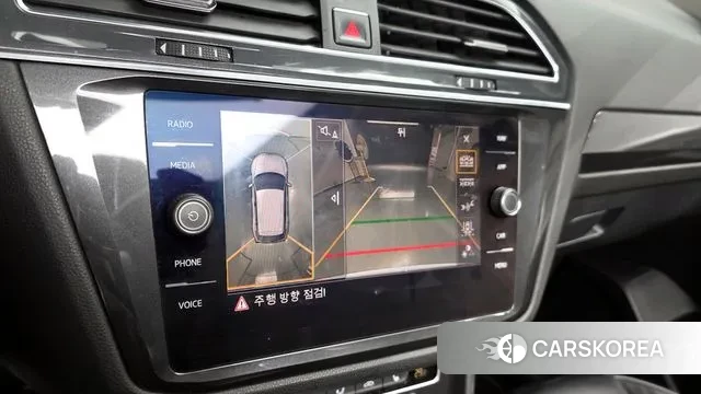 Volkswagen Tiguan Allspace 2018 Белый из Кореи, фото 6