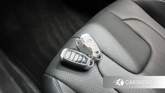 Hyundai Avante (CN7) 2022 Серебристо-серый из Кореи, фото 6