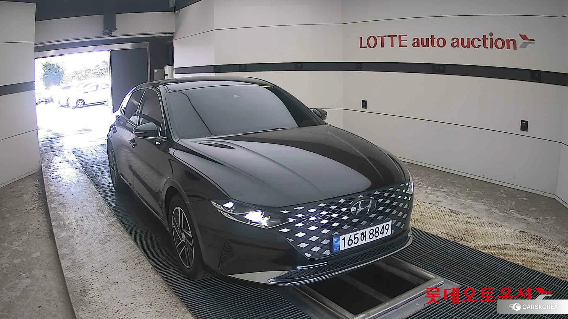 Hyundai Grandeur 2022 Midnight Black Pearl из Кореи, фото 6