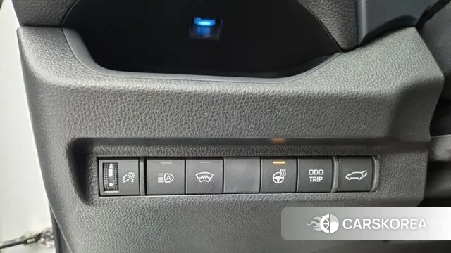 Toyota RAV4 5th Generation 2023 Белый из Кореи, фото 6