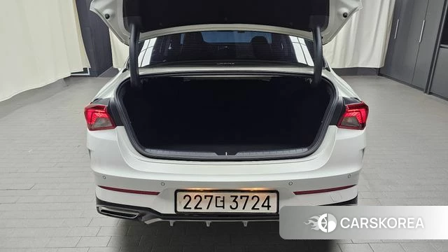 Kia K5 3rd generation 2021 Белый из Кореи, фото 6