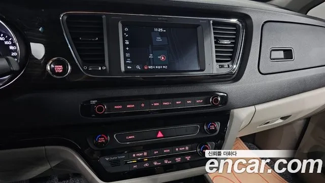 Kia The New Carnival 2019 Белый из Кореи, фото 6