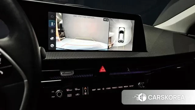 Kia EV6 2023 Черный из Кореи, фото 6