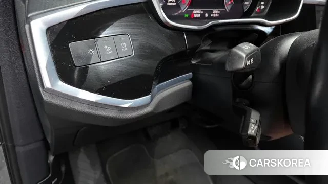 Audi Q3 (F3) 2020 Цвет тростника из Кореи, фото 6