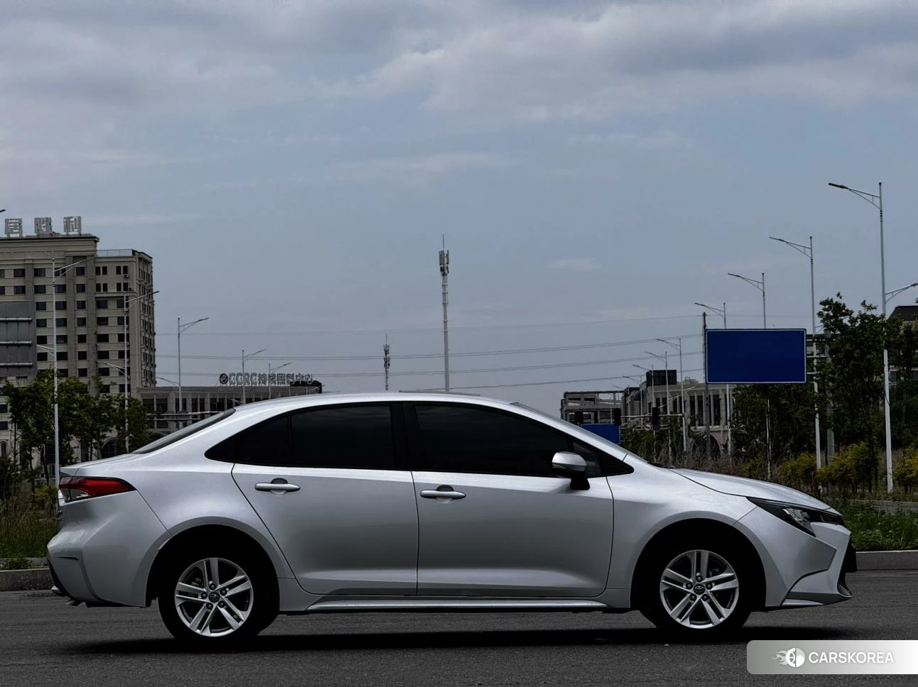 Toyota Lei Ling 2021 Серебристо-серый из Китая, фото 6