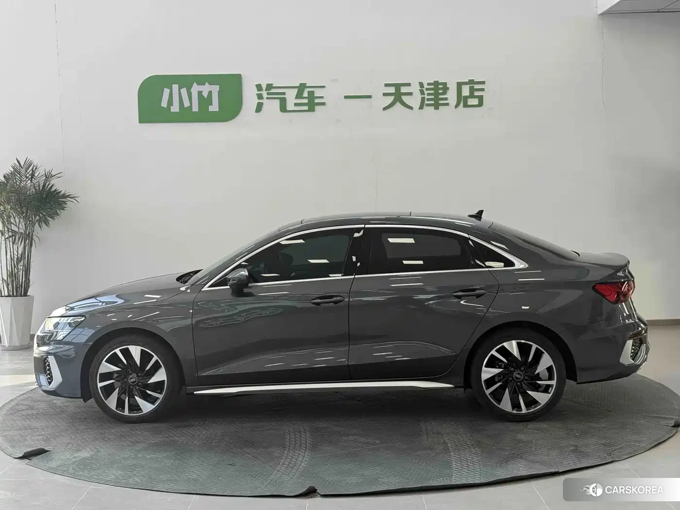 Audi A3 2024 Silver/gray из Китая, фото 6