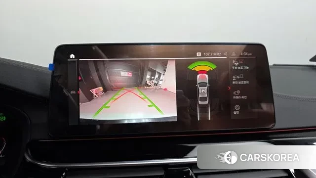 BMW 5 Series (G30) 2022 Черный из Кореи, фото 6