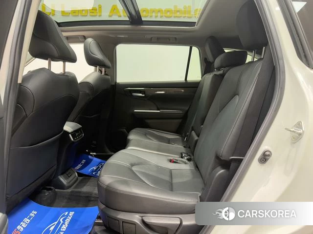 Toyota Highlander 2021 Белый из Китая, фото 6