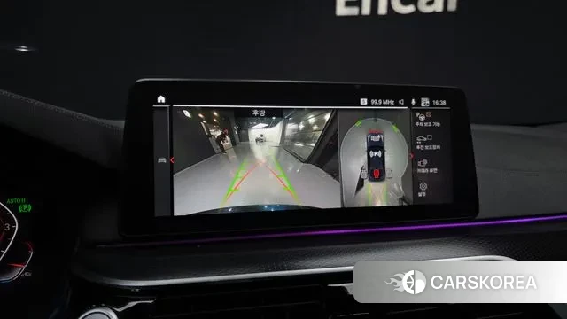 BMW 5 Series (G30) 2023 Черный из Кореи, фото 6