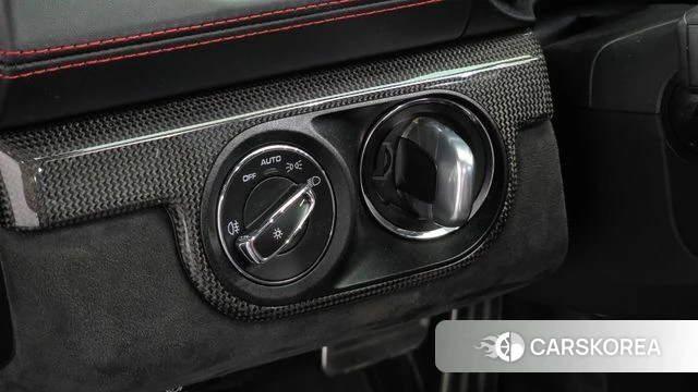 Porsche 718 Boxster 2018 Серебряный из Кореи, фото 6