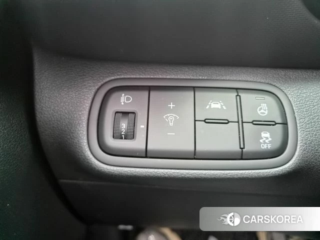 Hyundai Venue 2021 Серый из Кореи, фото 6