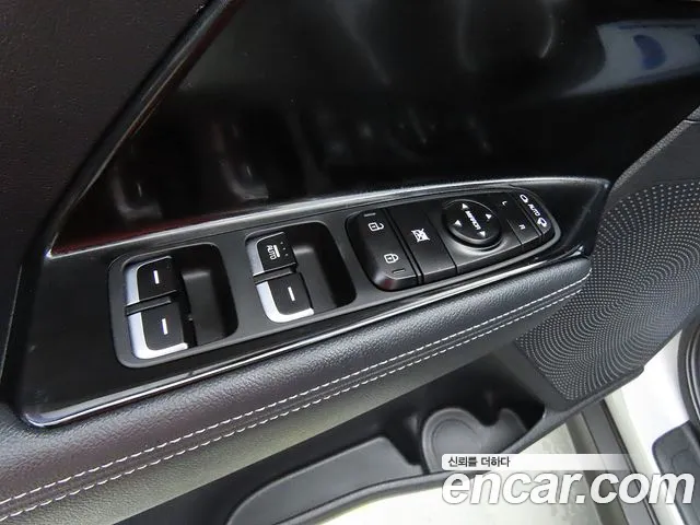 Kia Niro EV 2020 Серебряный из Кореи, фото 6