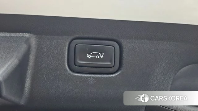 Hyundai Kona (SX2) 2023 Белый из Кореи, фото 5