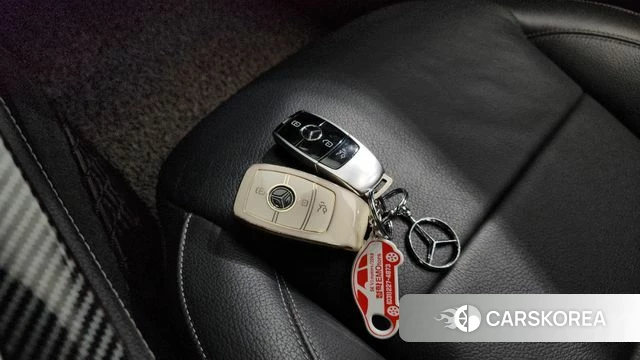 Mercedes-Benz E-Class W213 2019 Белый из Кореи, фото 6